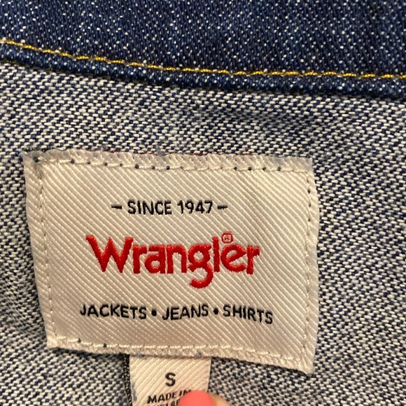 Wrangler Women’s Jean Jacket NWT - Picture 7 of 8